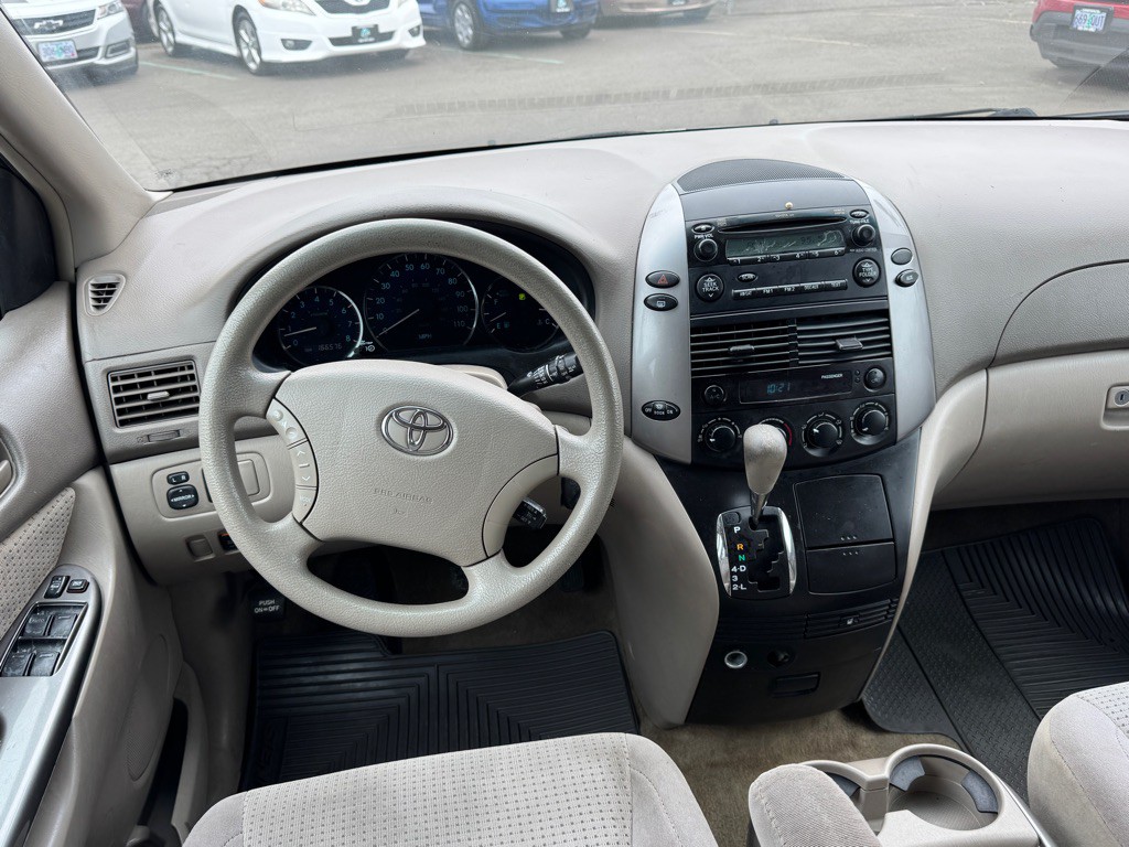 2006 Toyota Sienna Image 11