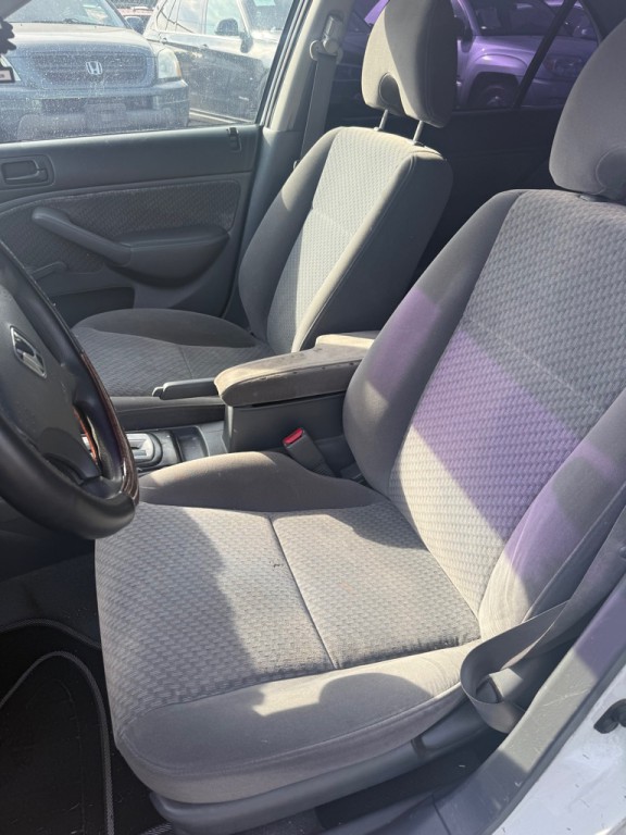 2004 Honda Civic Image 10