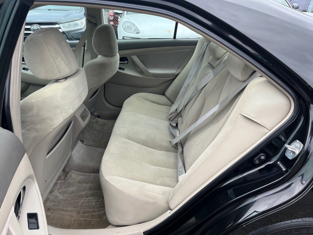 2009 Toyota Camry Image 8