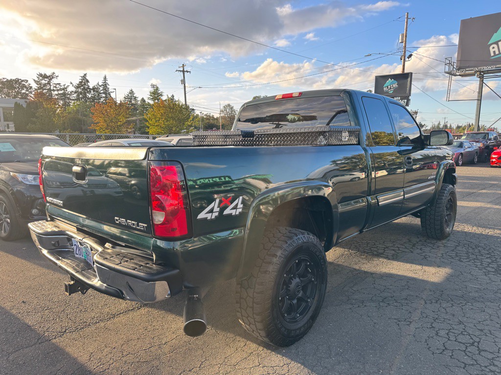 2003 Chevrolet Silverado 1500 Image 5