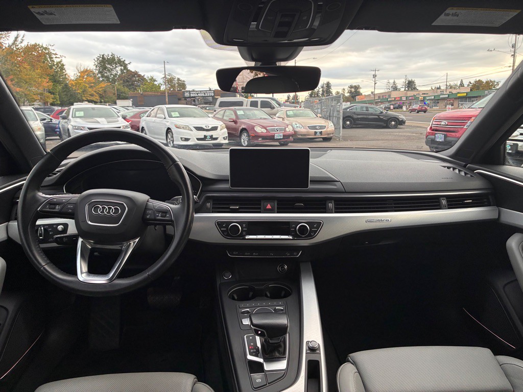 2017 Audi A4 Image 7