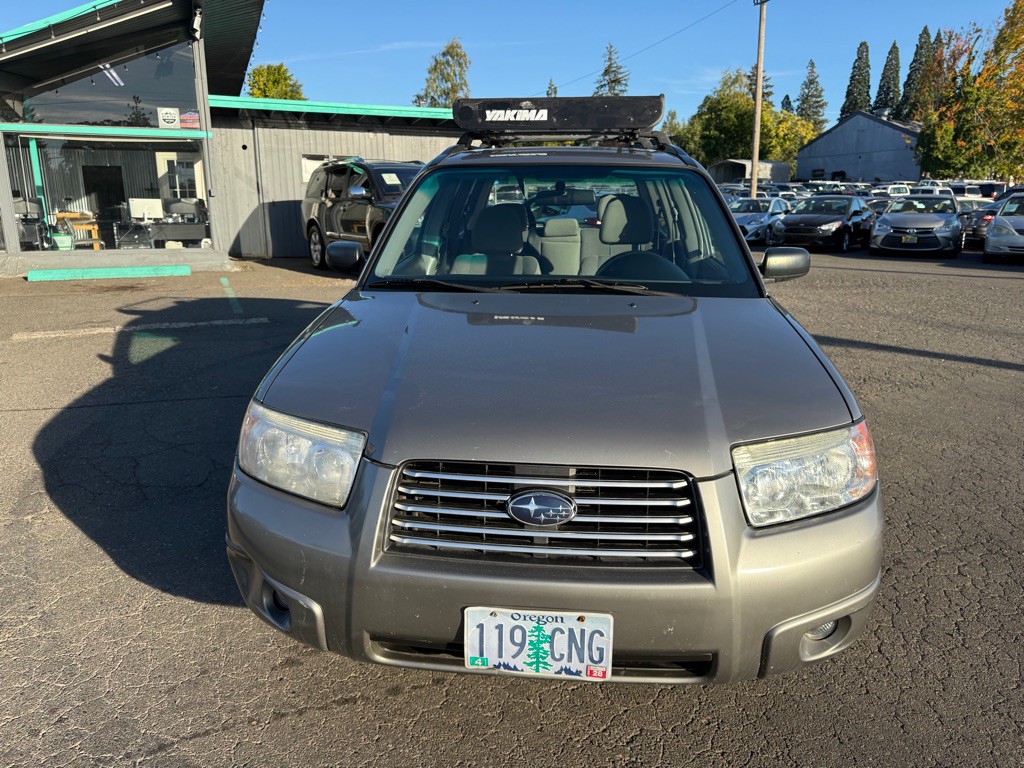 2006 Subaru Forester Image 8
