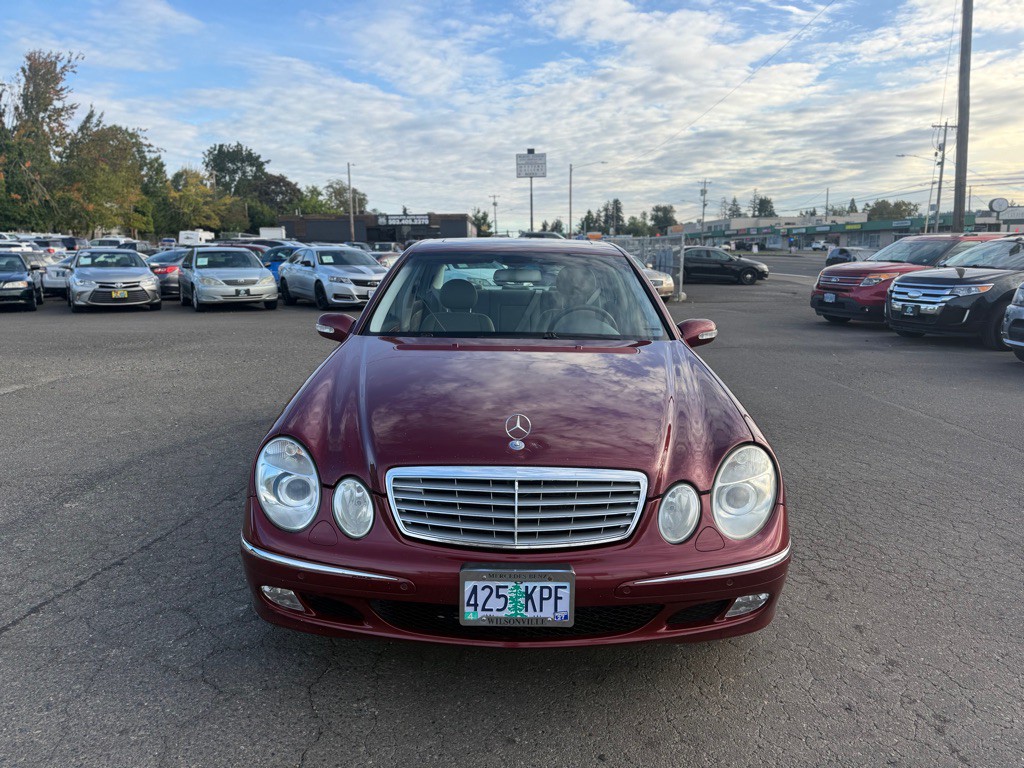 2004 Mercedes-Benz E-Class Image 8
