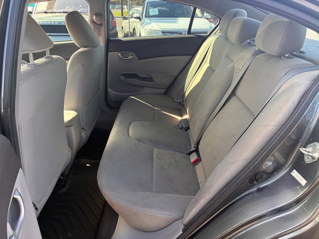 2012 Honda Civic Image 9