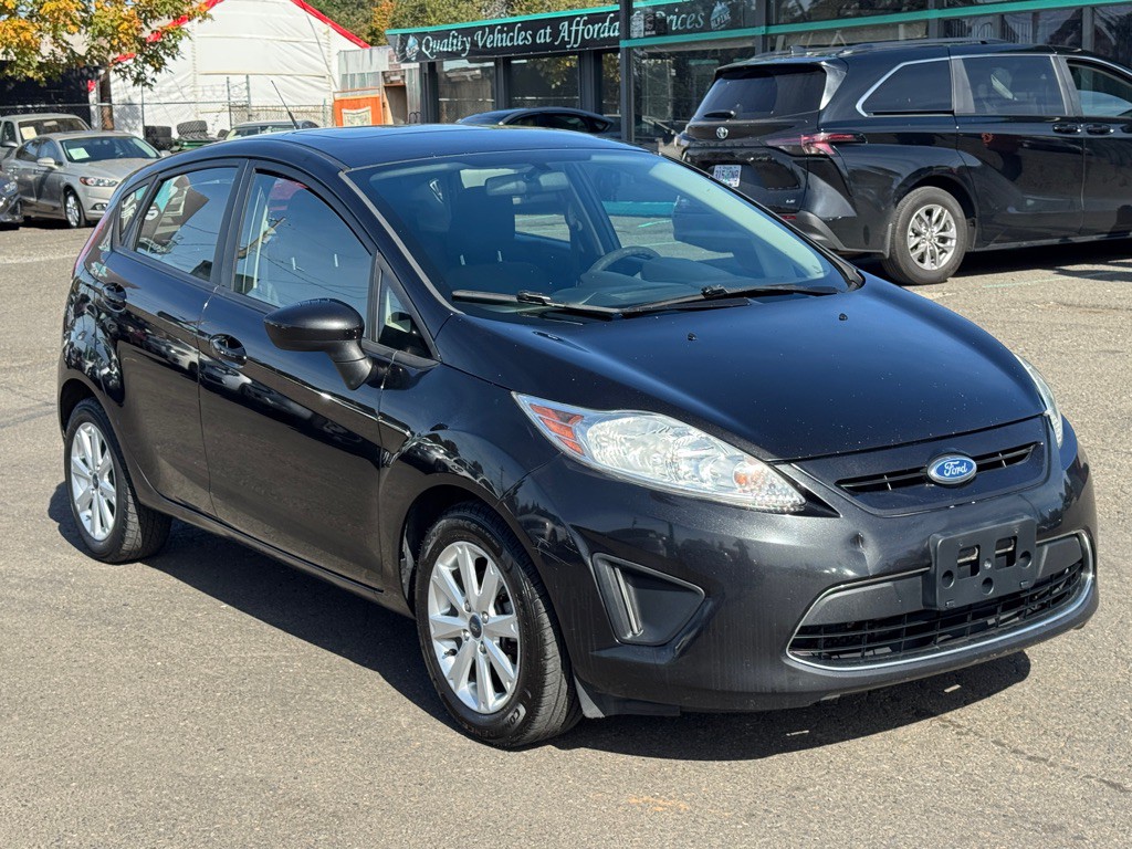 2011 Ford Fiesta Image 5