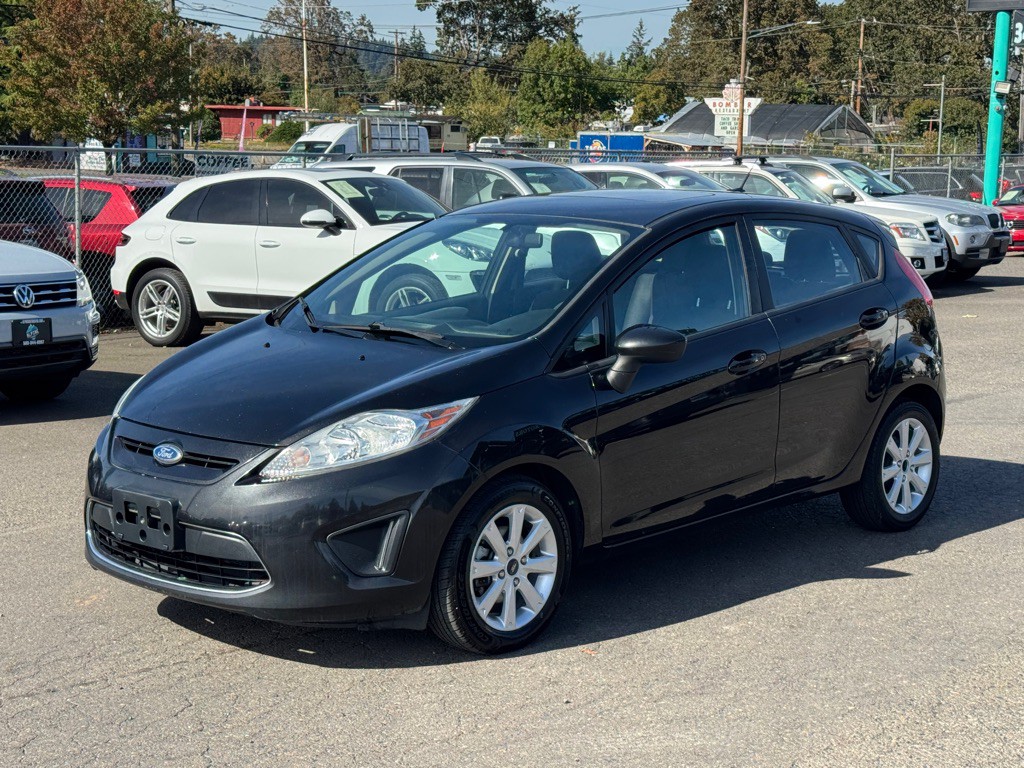 2011 Ford Fiesta Image 17