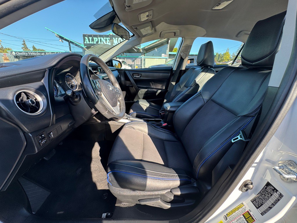 2018 Toyota Corolla Image 9