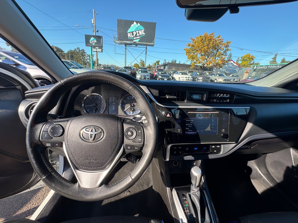 2018 Toyota Corolla Image 10