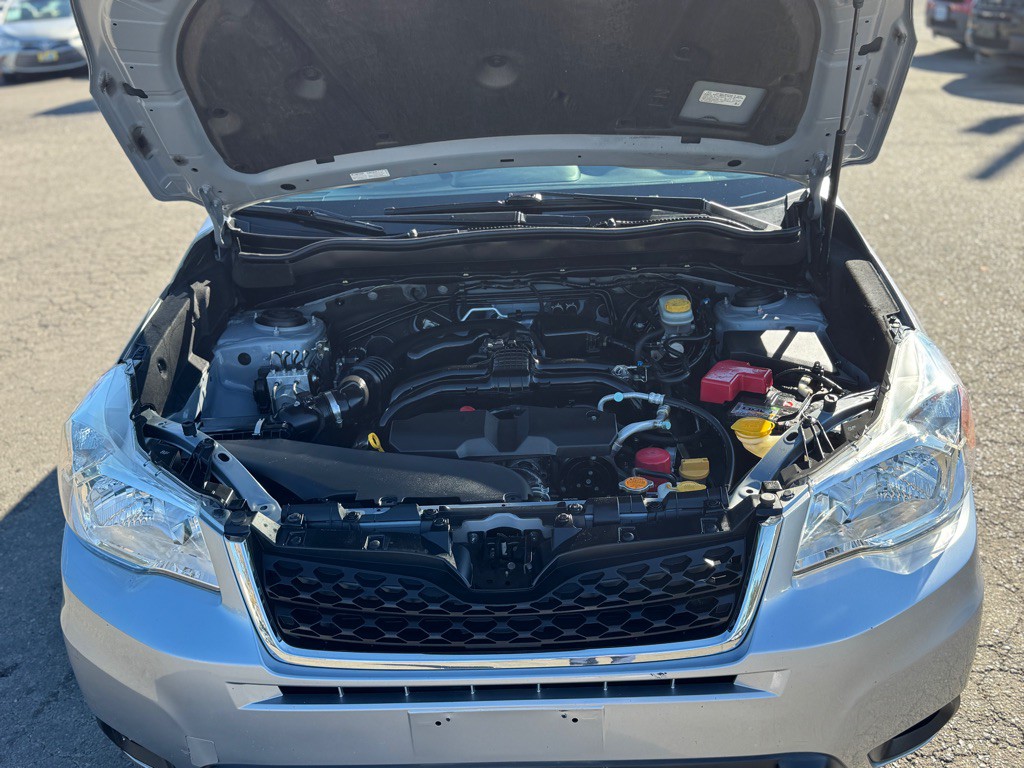 2014 Subaru Forester Image 18