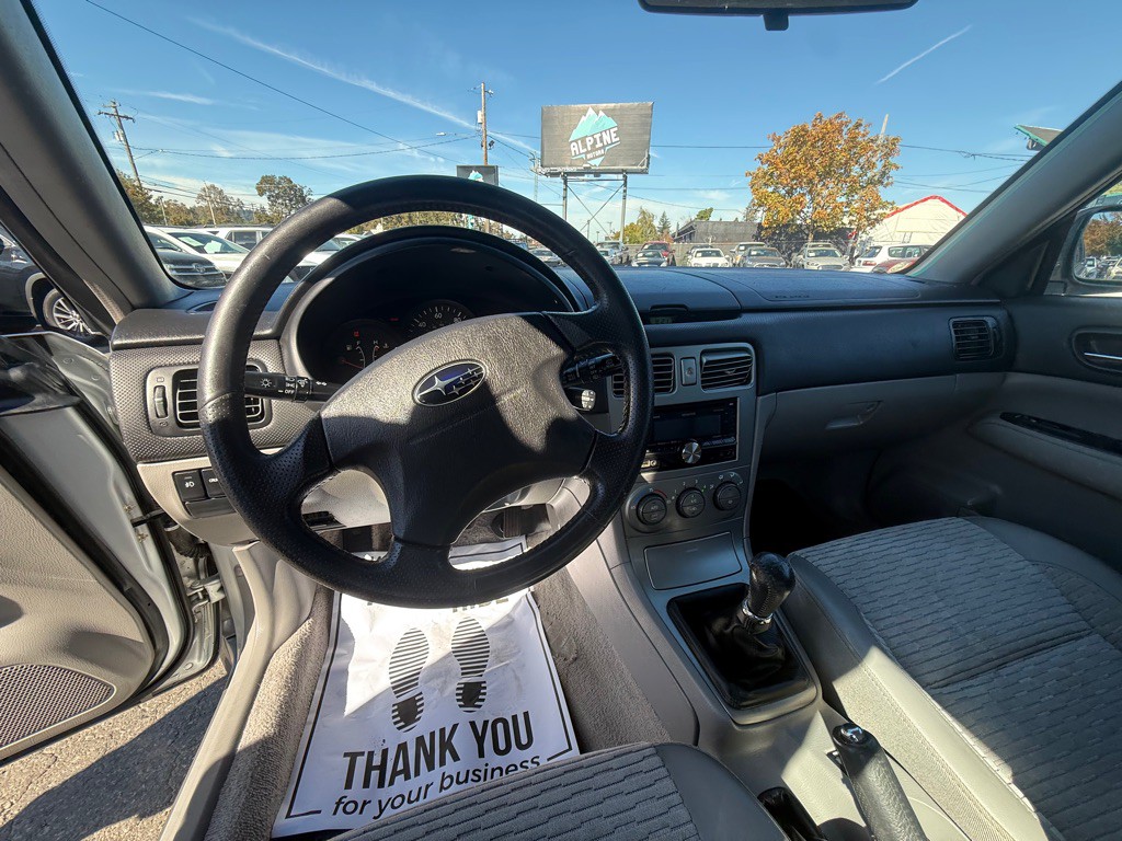 2003 Subaru Forester Image 10