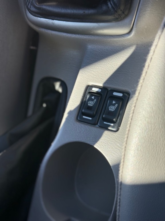 2003 Subaru Forester Image 17