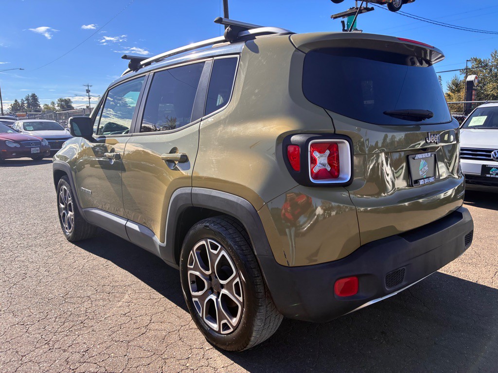 2015 Jeep Renegade Image 2