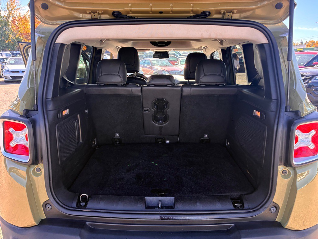 2015 Jeep Renegade Image 10