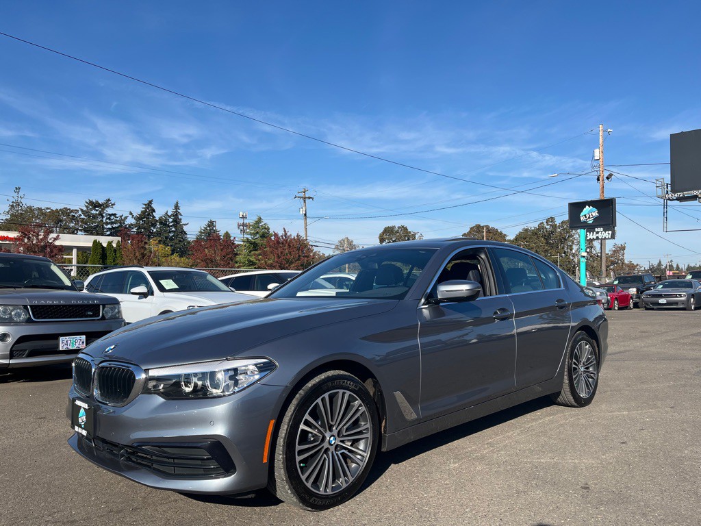 2019 BMW 5 Series Image 1
