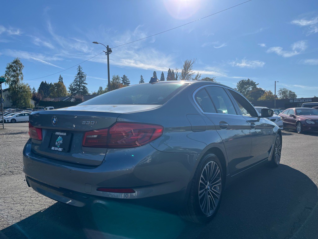 2019 BMW 5 Series Image 4