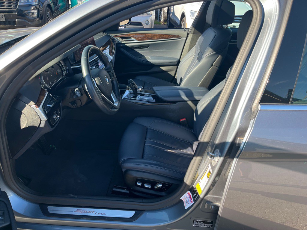 2019 BMW 5 Series Image 7