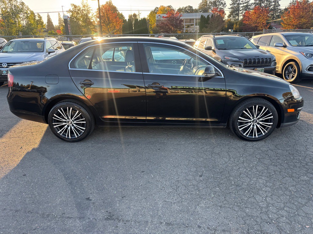 2008 Volkswagen Jetta Image 4