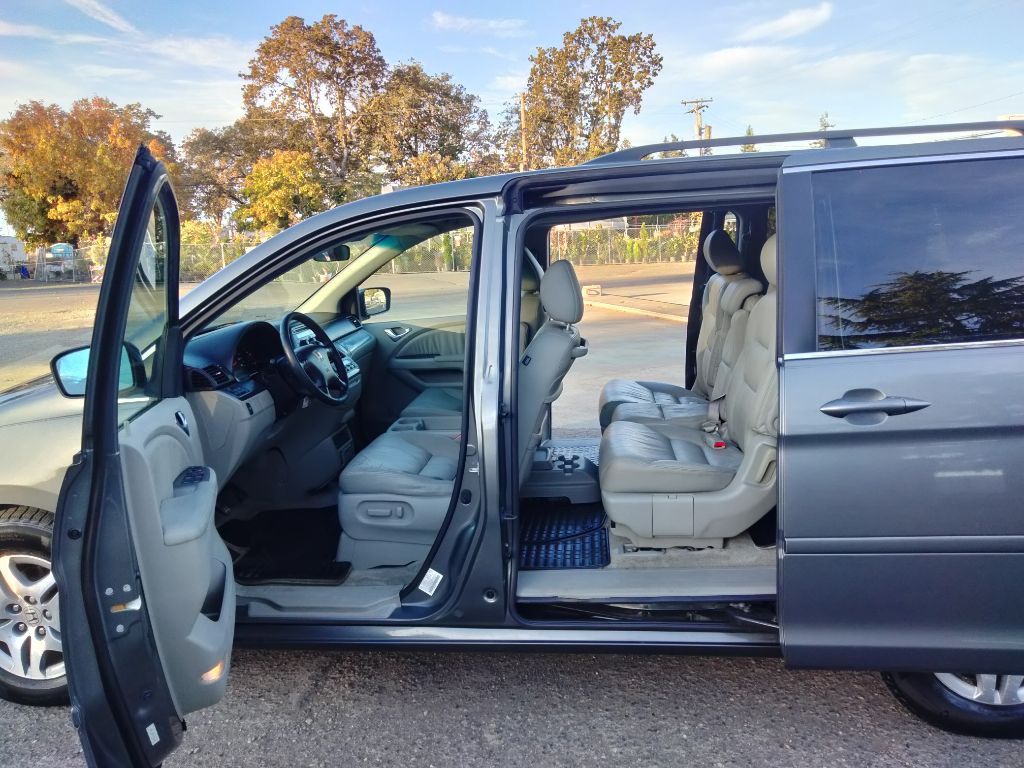 2007 Honda Odyssey Image 7