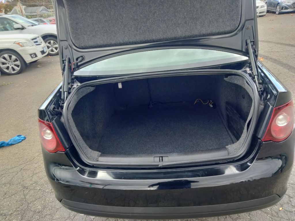 2008 Volkswagen Jetta Image 9