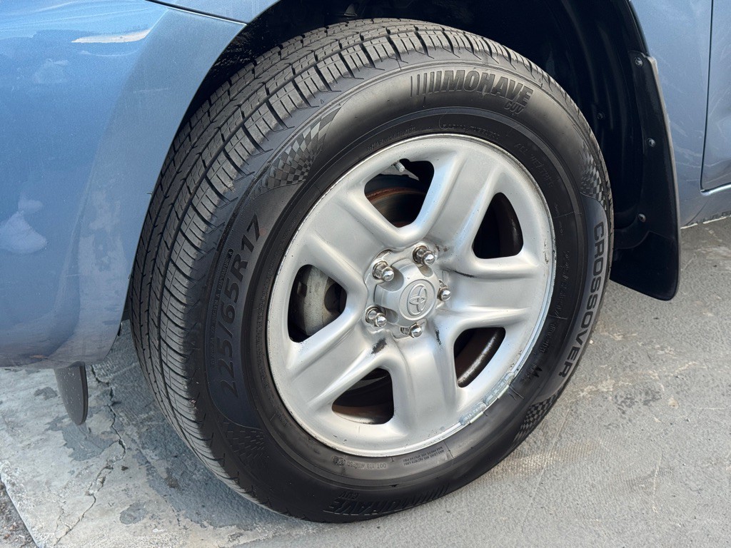 2010 Toyota Rav4 Image 7