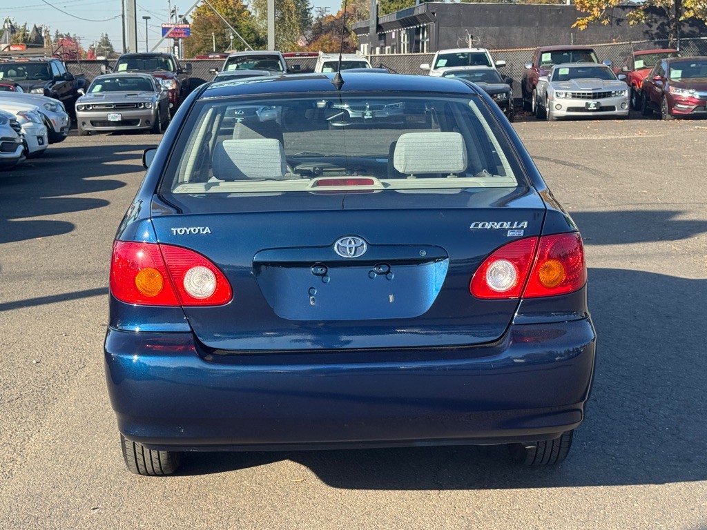2004 Toyota Corolla Image 3