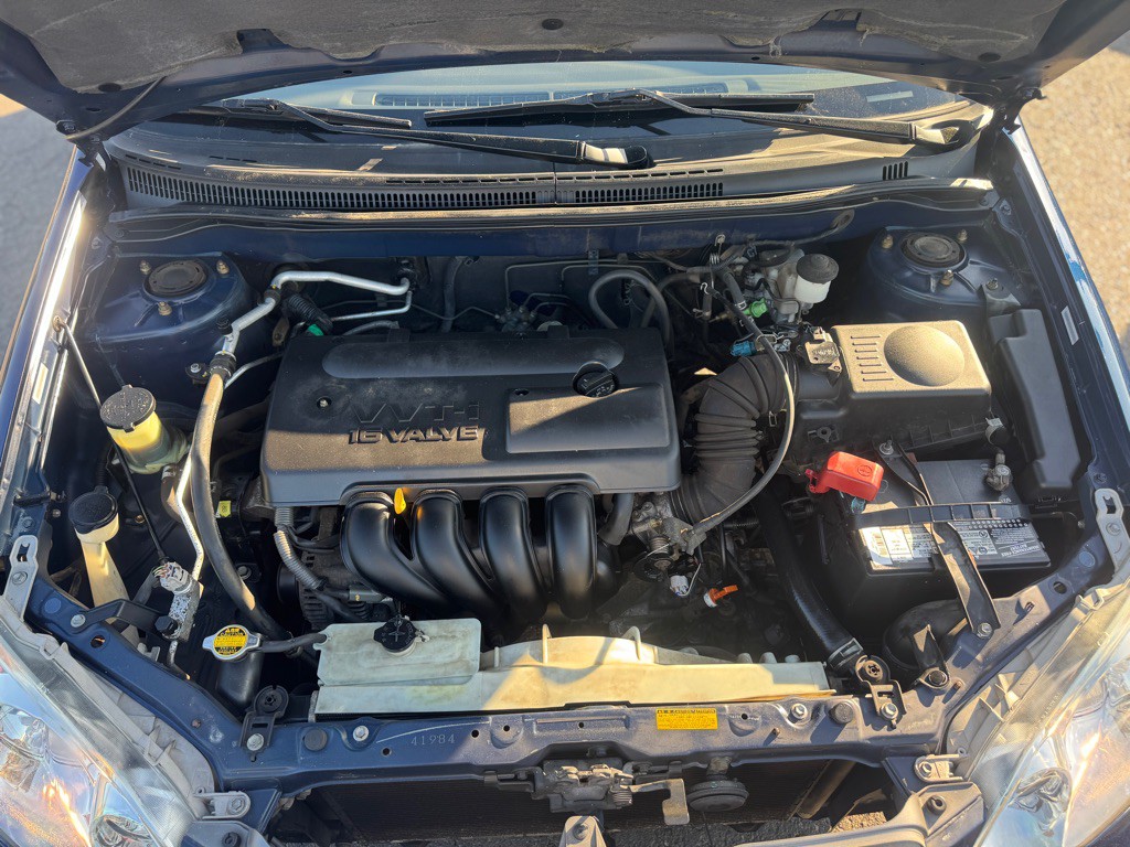 2004 Toyota Corolla Image 15