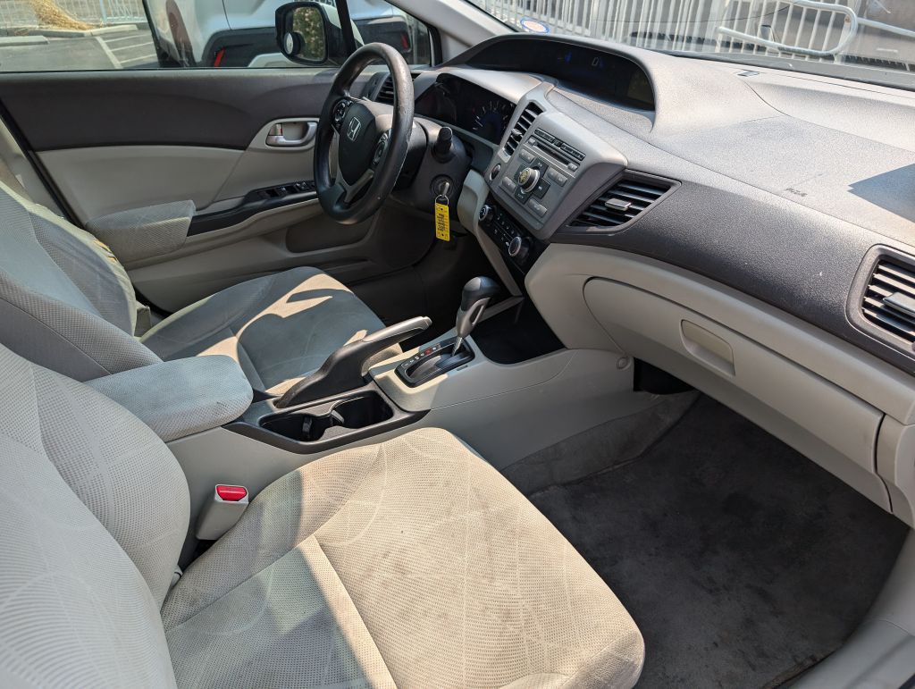 2012 Honda Civic Image 8
