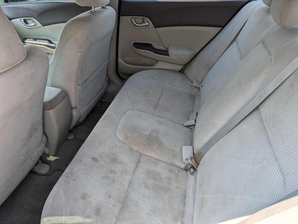 2012 Honda Civic Image 11