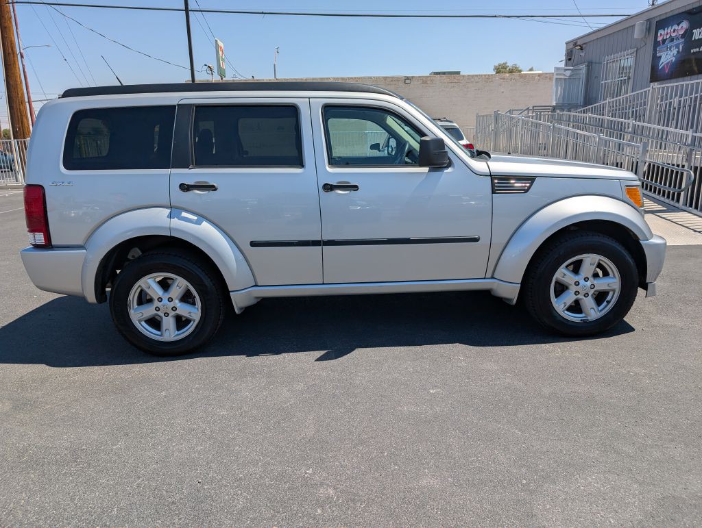2011 Dodge Nitro Image 3