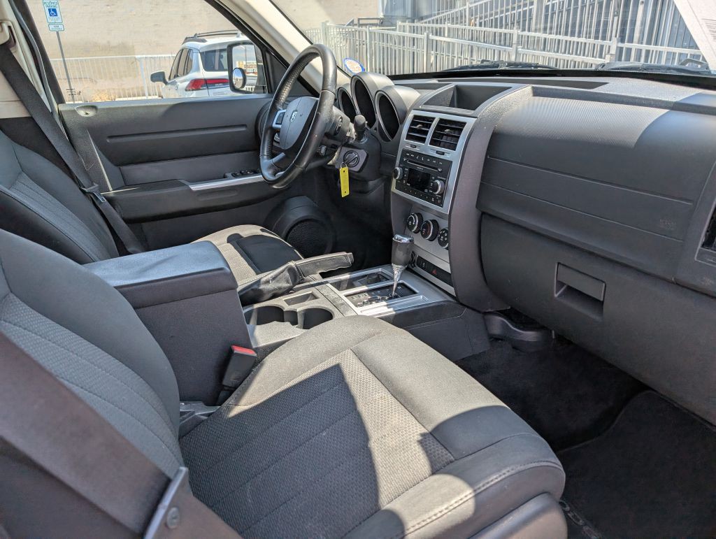 2011 Dodge Nitro Image 7