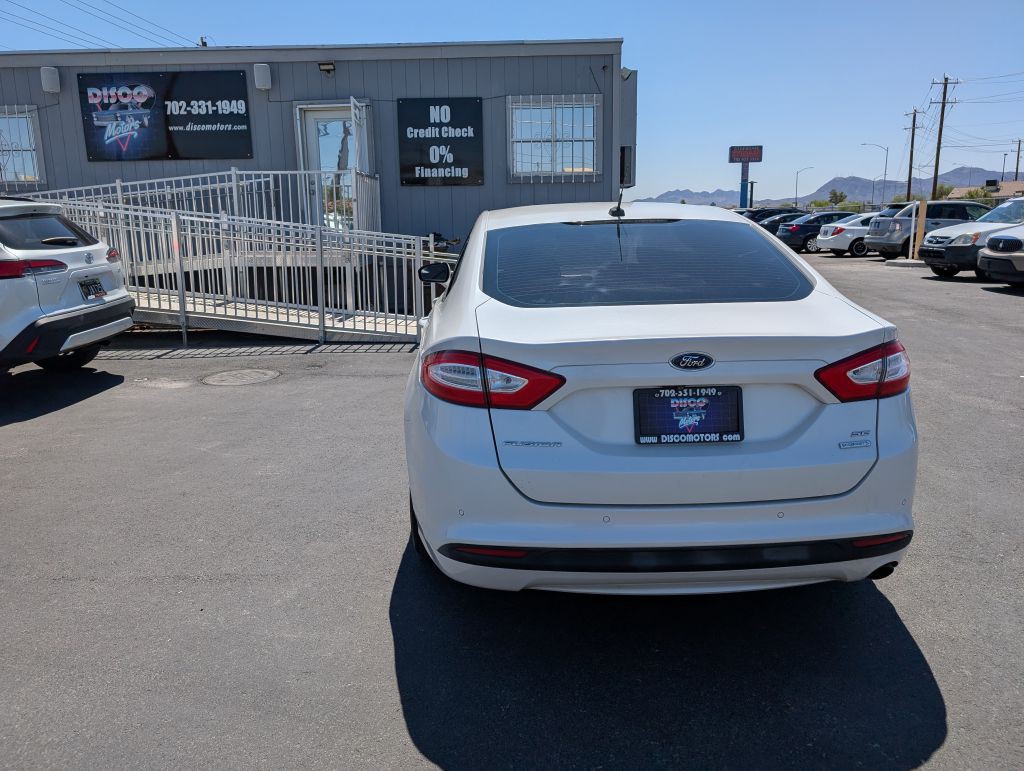 2016 Ford Fusion Image 2