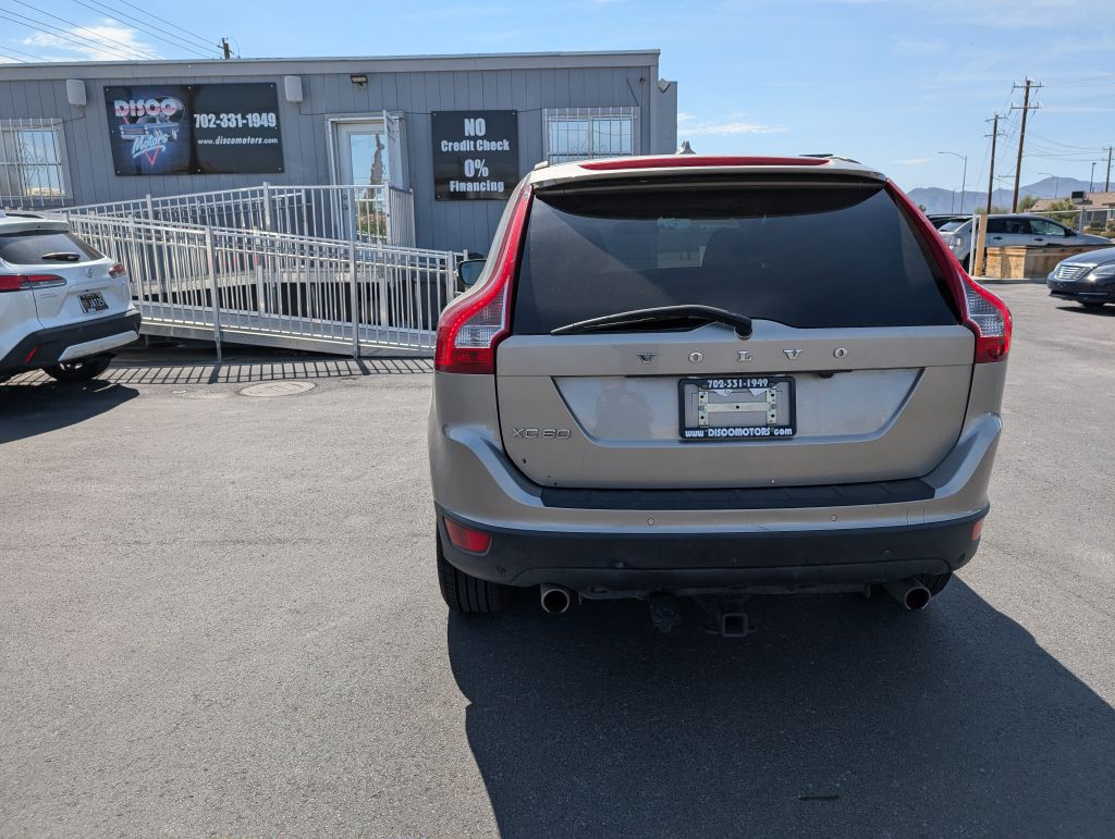 2011 Volvo XC60 Image 2