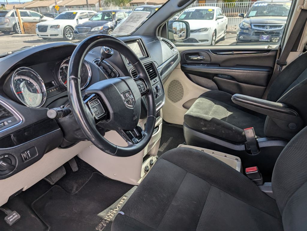 2015 Dodge Grand Caravan Image 12