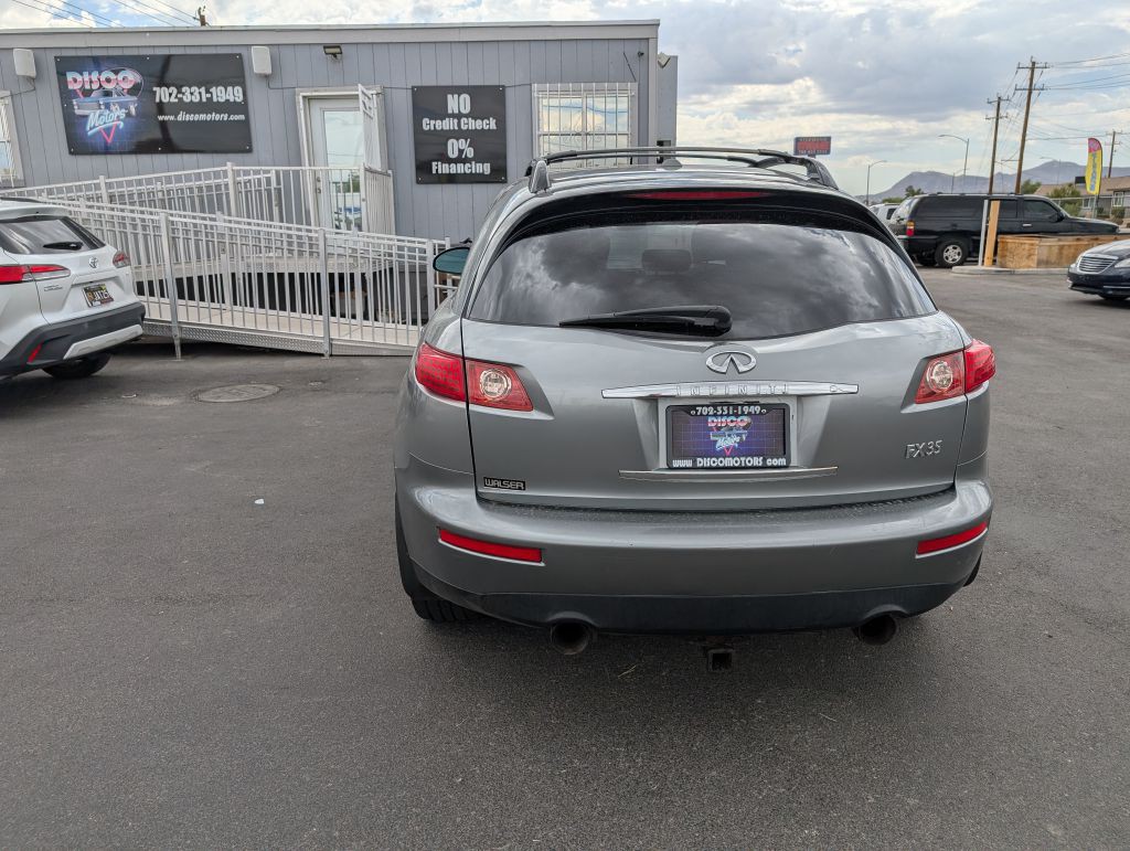 2007 INFINITI FX35 Image 2