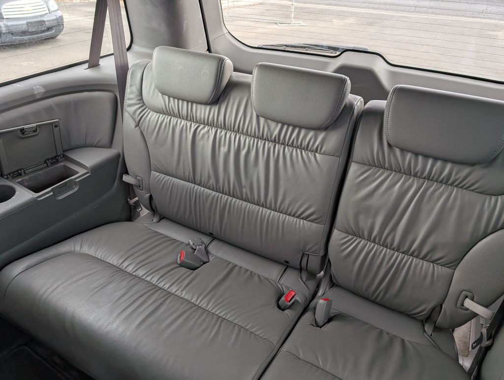 2010 Honda Odyssey Image 10