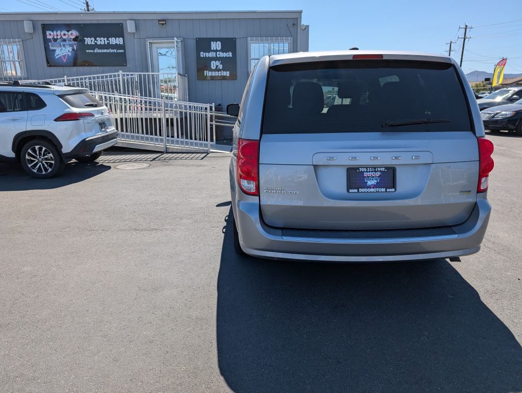 2016 Dodge Grand Caravan Image 2