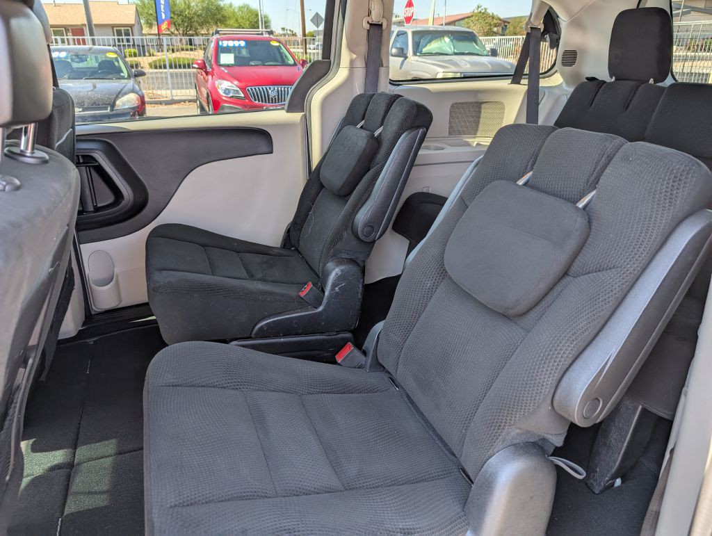 2016 Dodge Grand Caravan Image 12