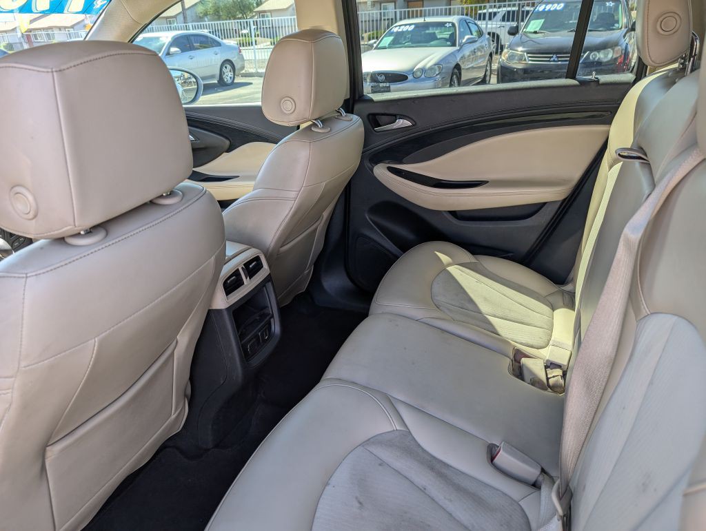 2017 Buick Envision Image 12