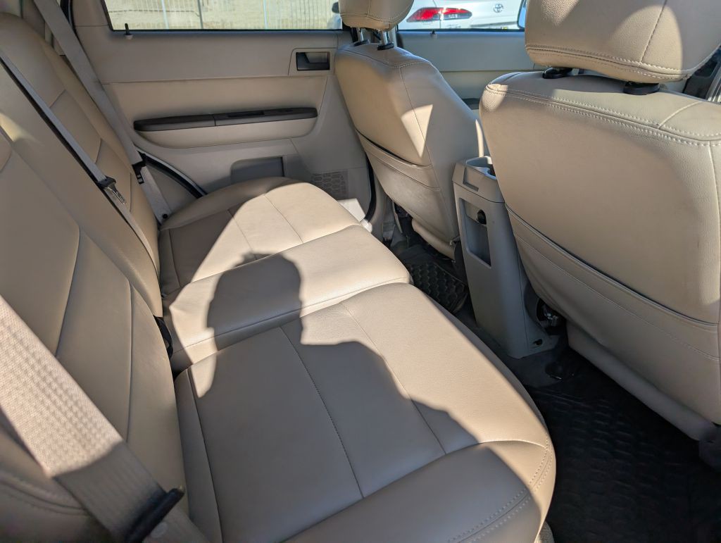 2010 Ford Escape Image 10