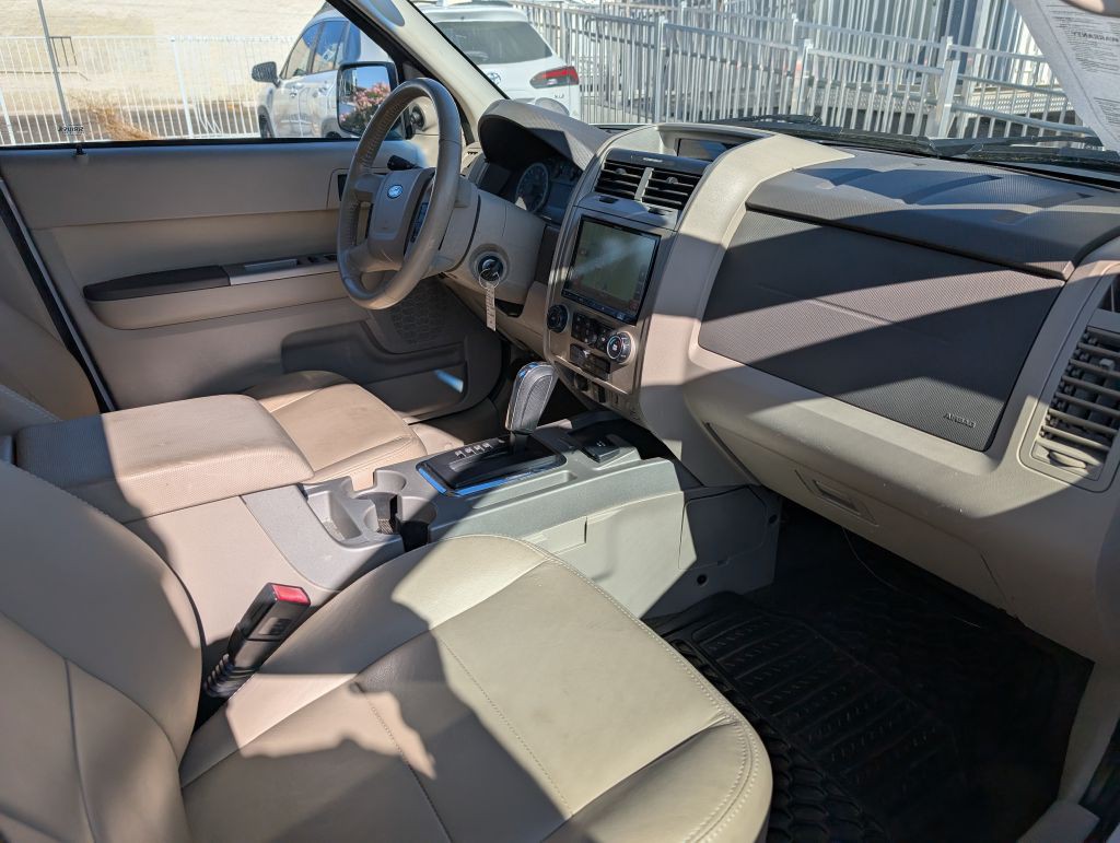 2010 Ford Escape Image 12