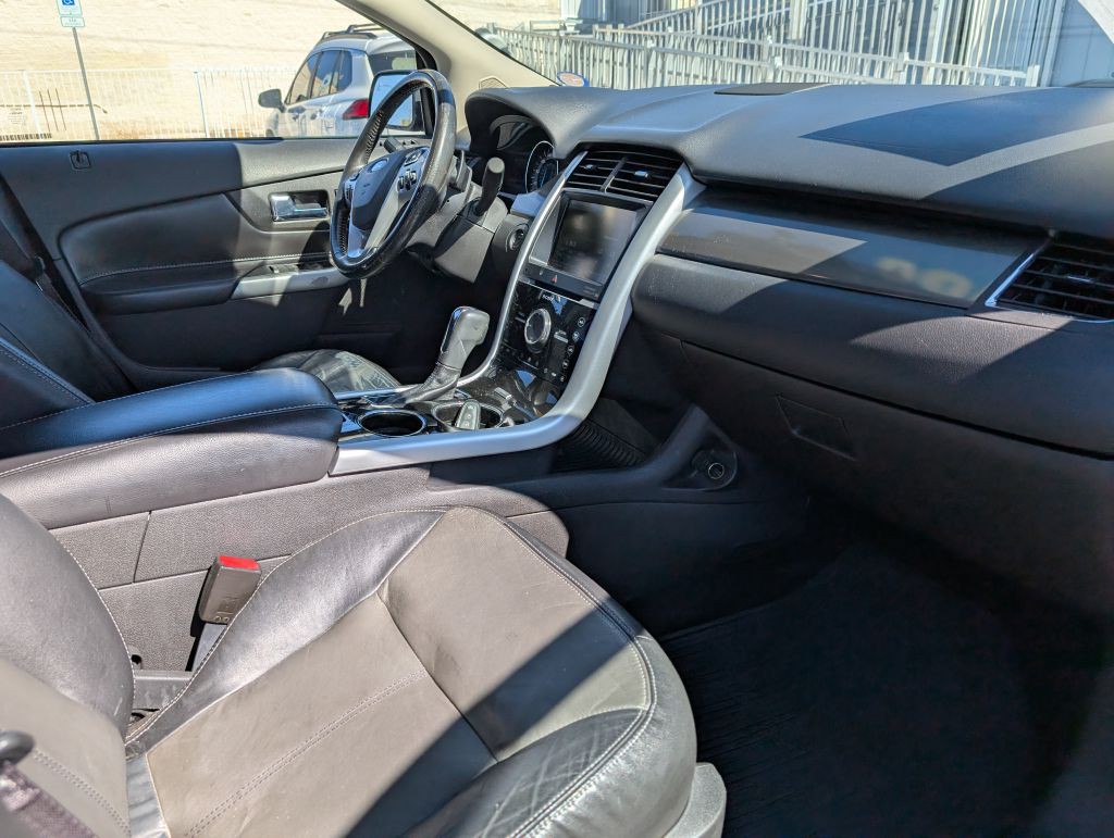 2013 Ford Edge Image 8