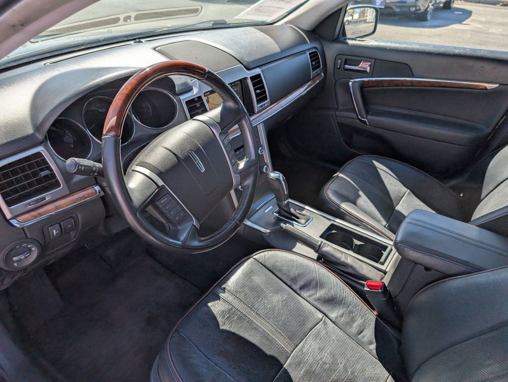 2012 Lincoln MKZ Image 7