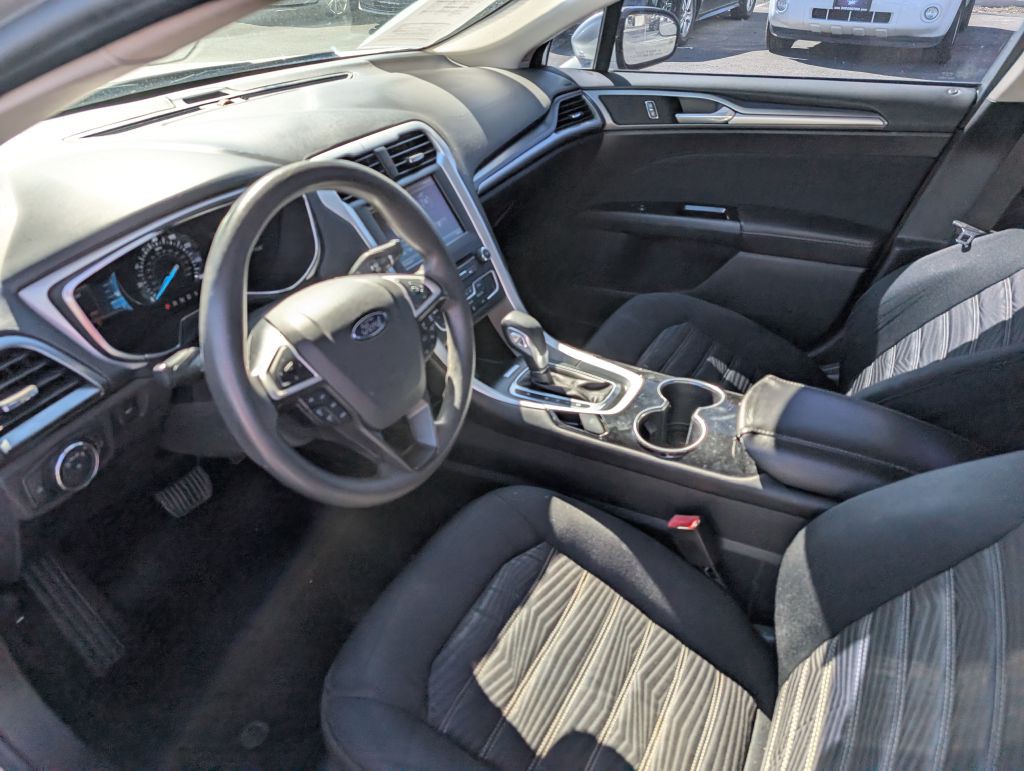 2016 Ford Fusion Image 7