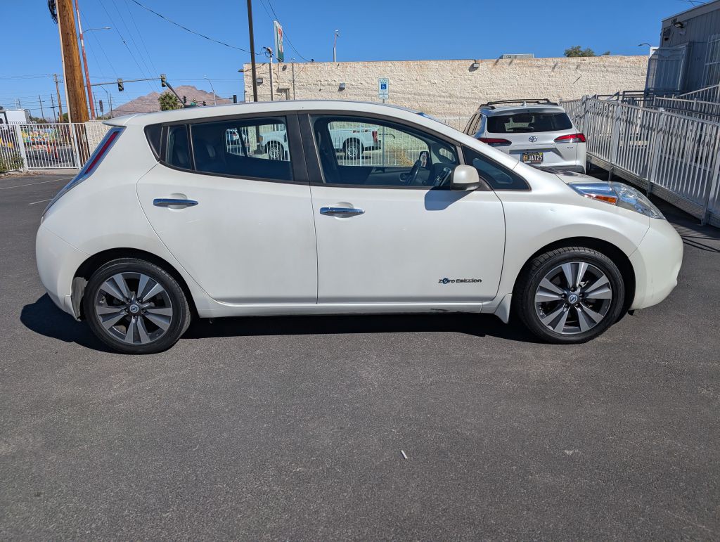 2014 Nissan Leaf Image 3
