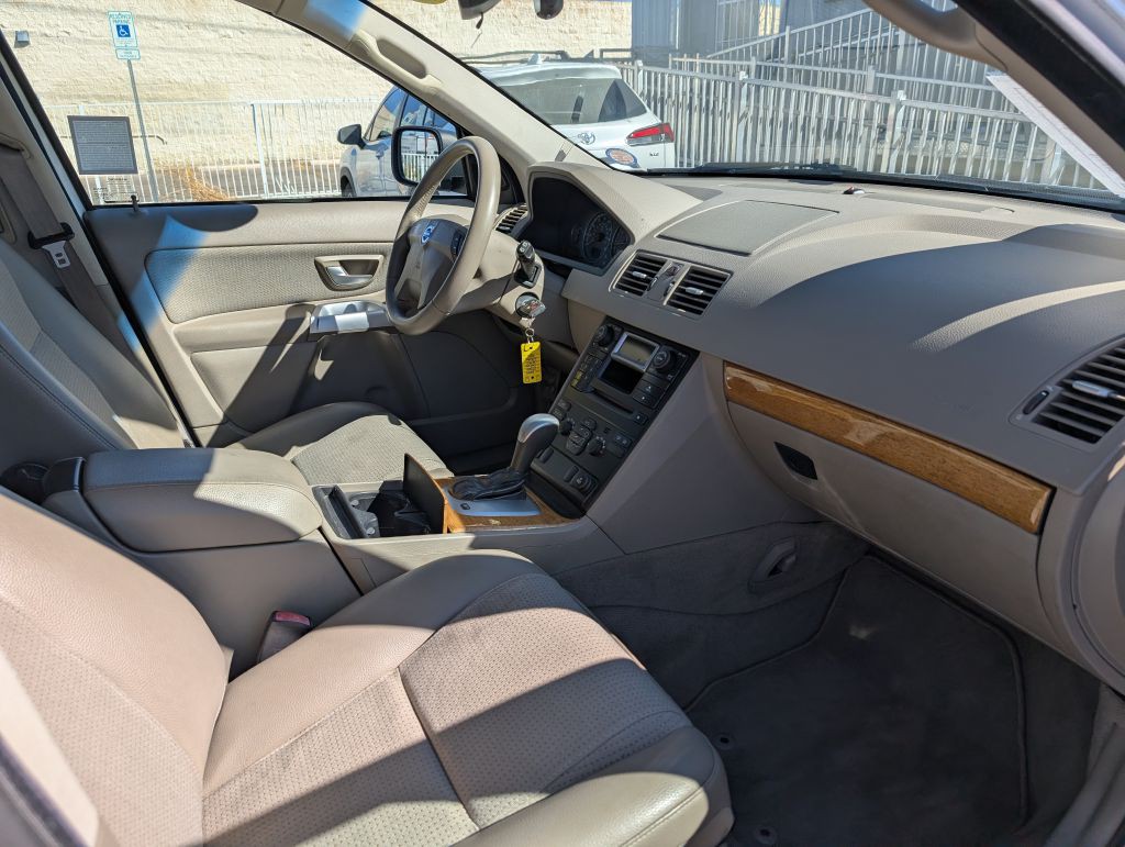 2006 Volvo XC90 Image 9
