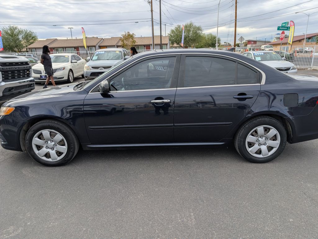 2010 Kia Optima Image 4