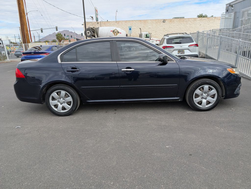 2010 Kia Optima Image 6