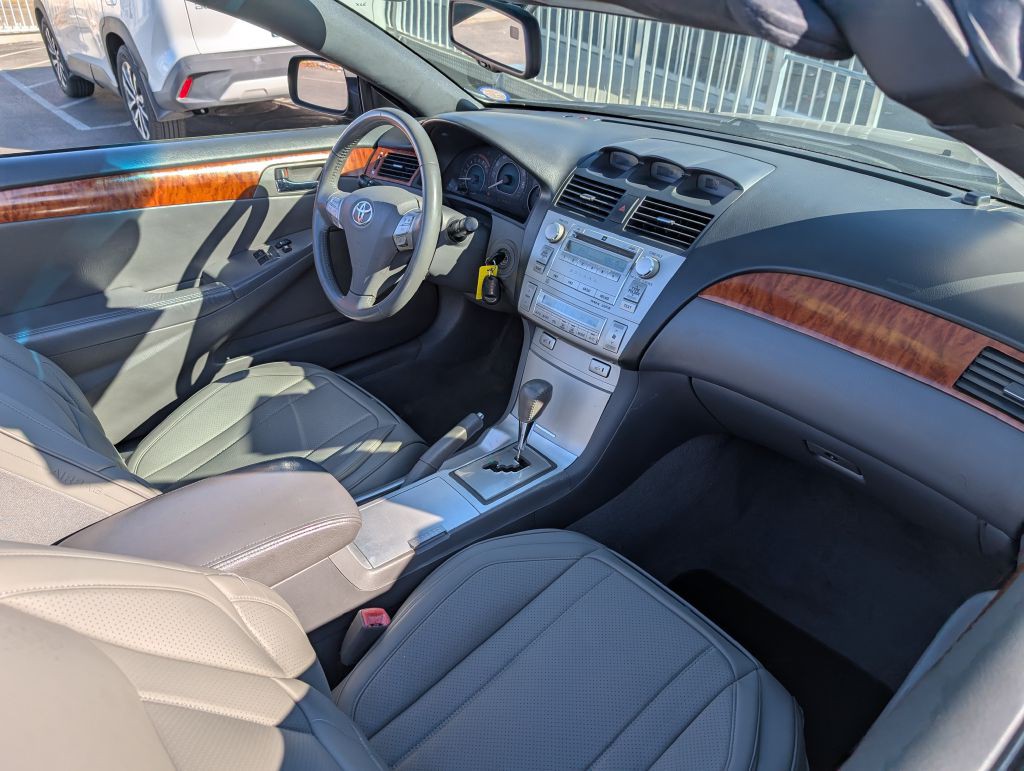 2008 Toyota Camry Image 7