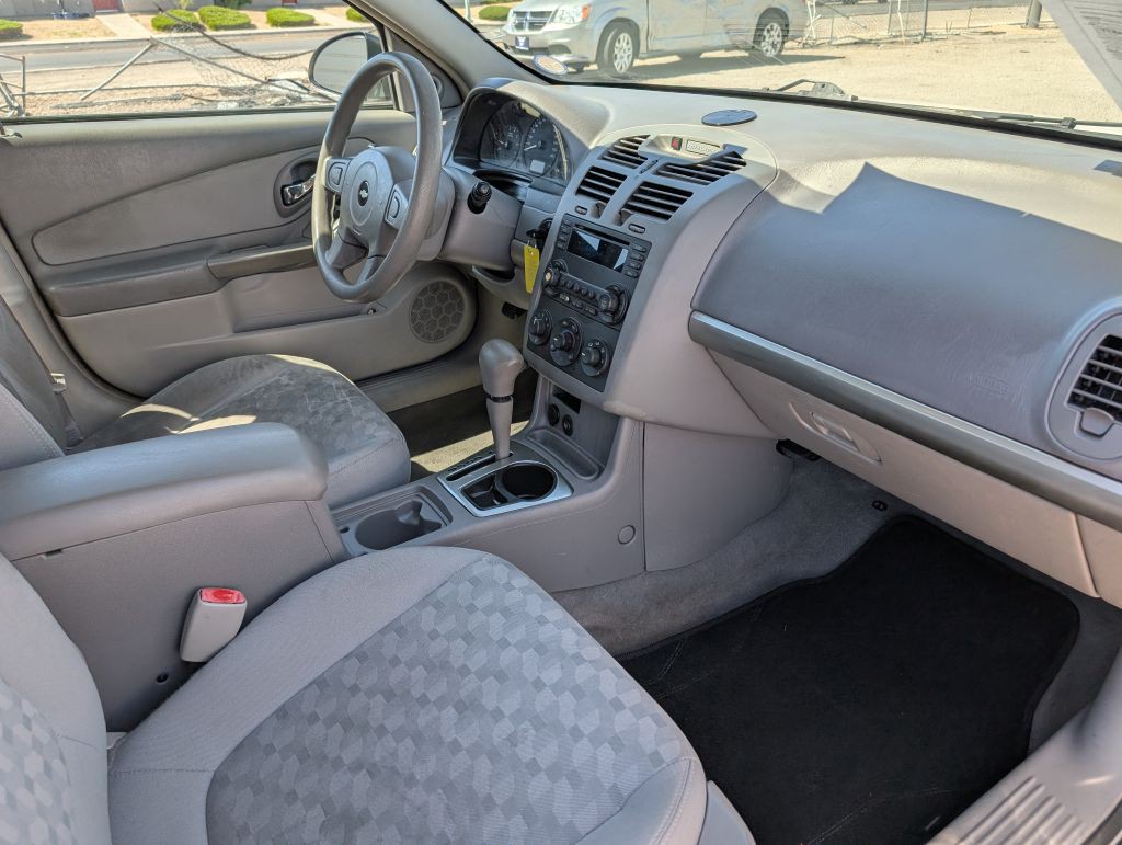 2005 Chevrolet Malibu Image 8