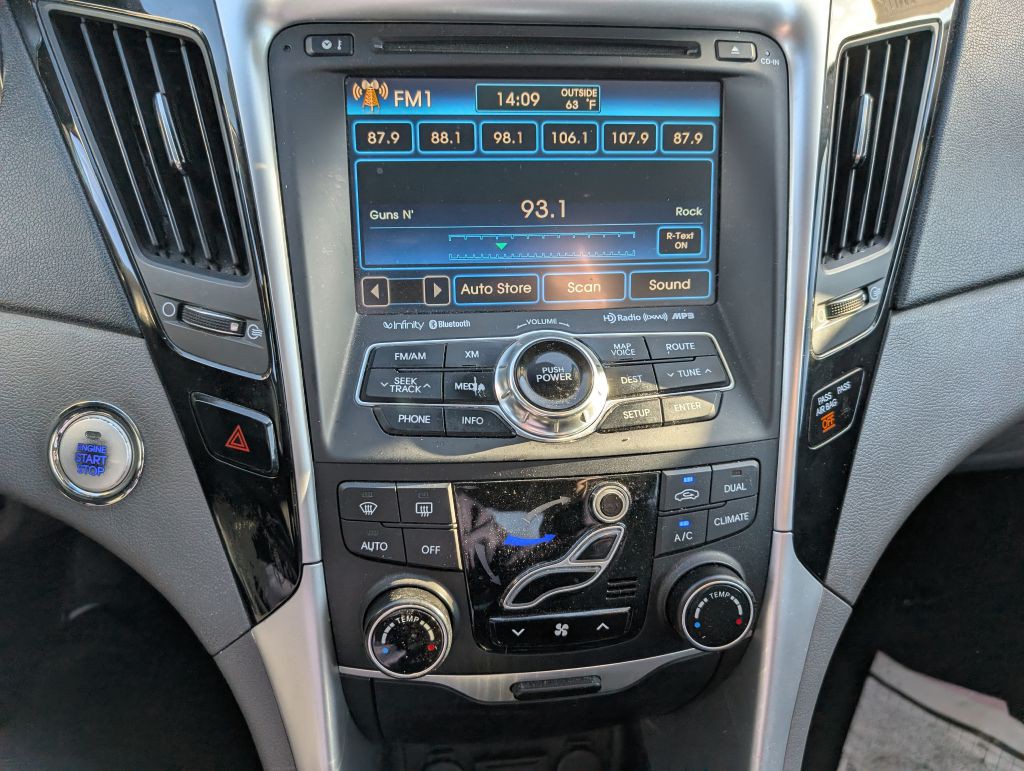 2012 Hyundai Sonata Image 11